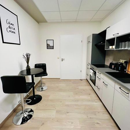 Sh-Apartments-Stylische Fewo Mia - Parken - Wifi シュマルカルデン エクステリア 写真