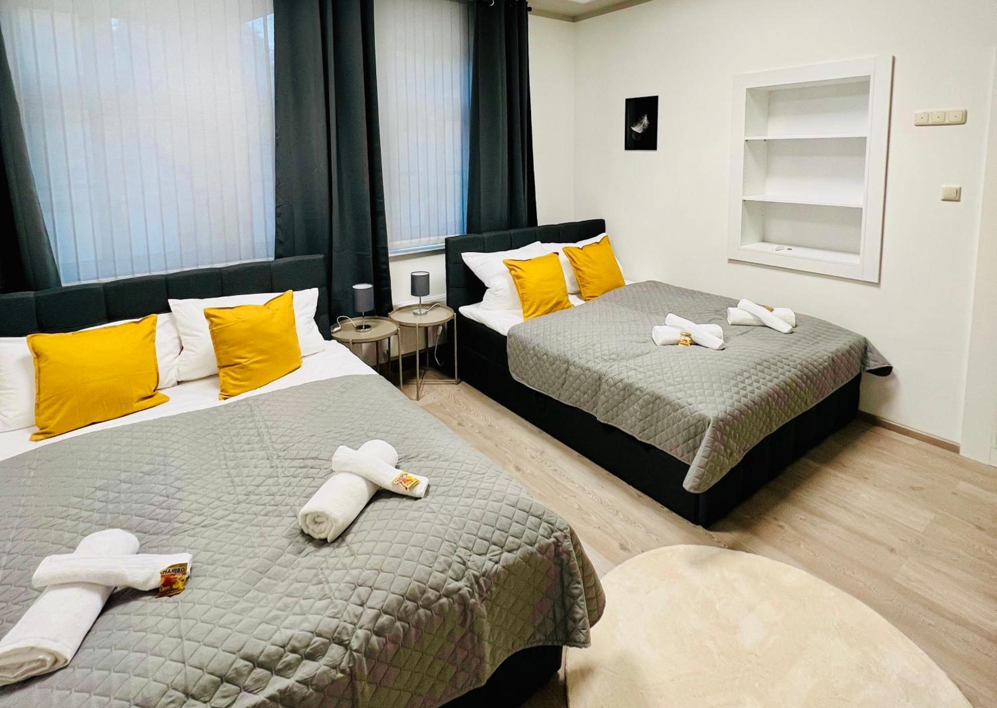Sh-Apartments-Stylische Fewo Mia - Parken - Wifi シュマルカルデン エクステリア 写真